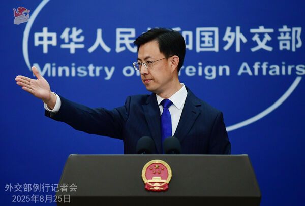 "Не на одном уровне": в Китае ответили на призыв США к переговорам о ядерном разоружении