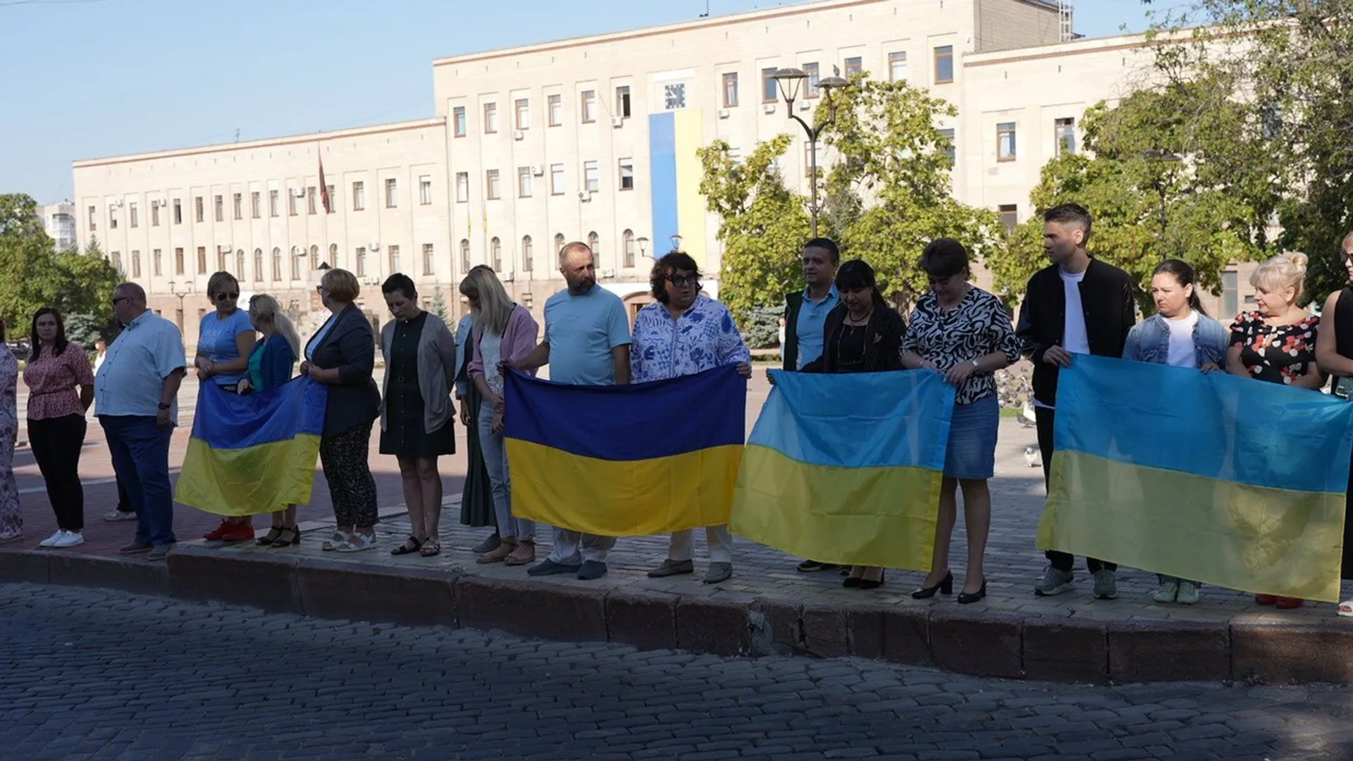 Загинув під час заходу МіГ-29 на посадку: у Кропивницькому попрощалися з льотчиком Сергієм Бондарем. Фото