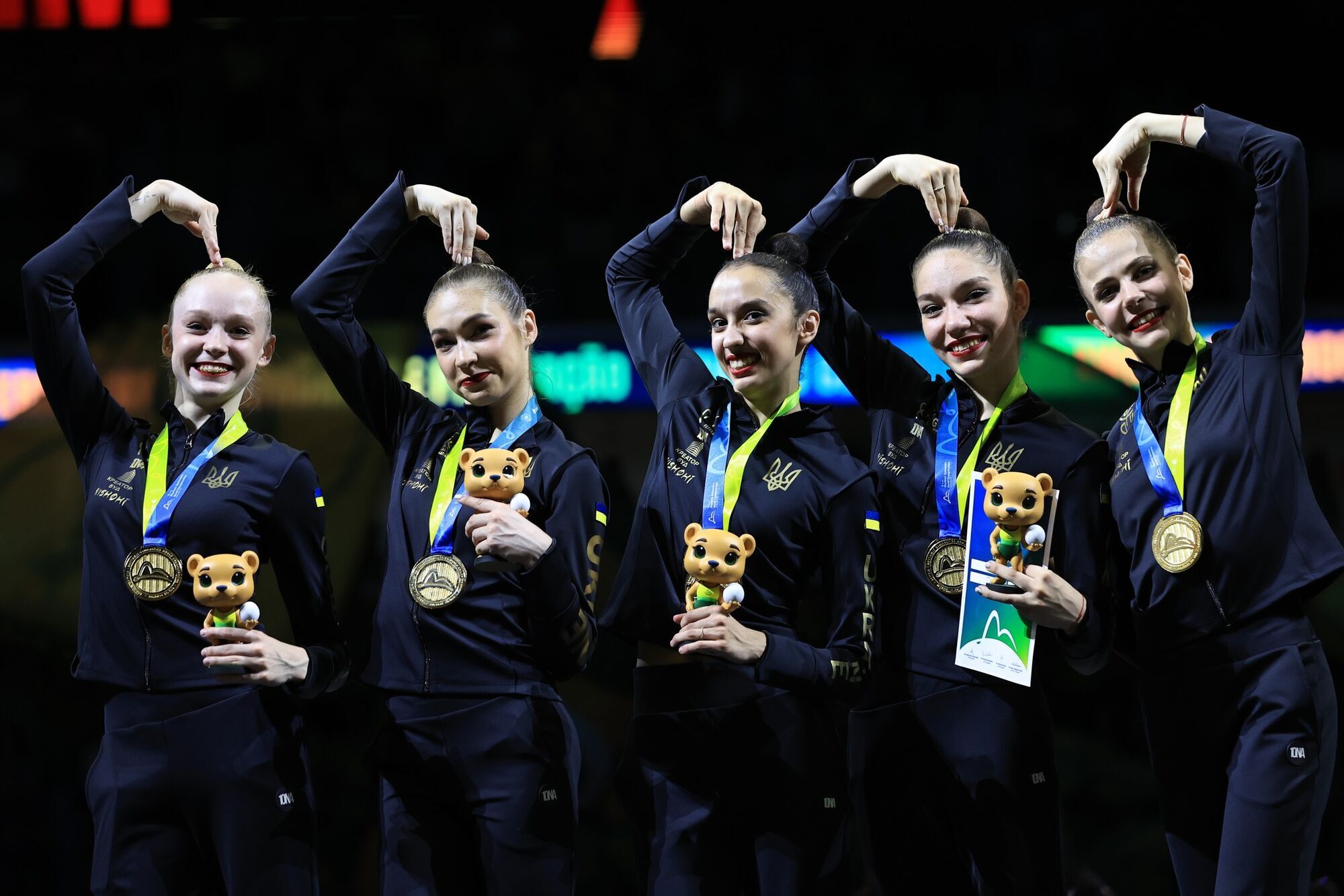 Сборную Украины по художественной гимнастике обвинили в краже "золота" чемпионата мира. Все подробности