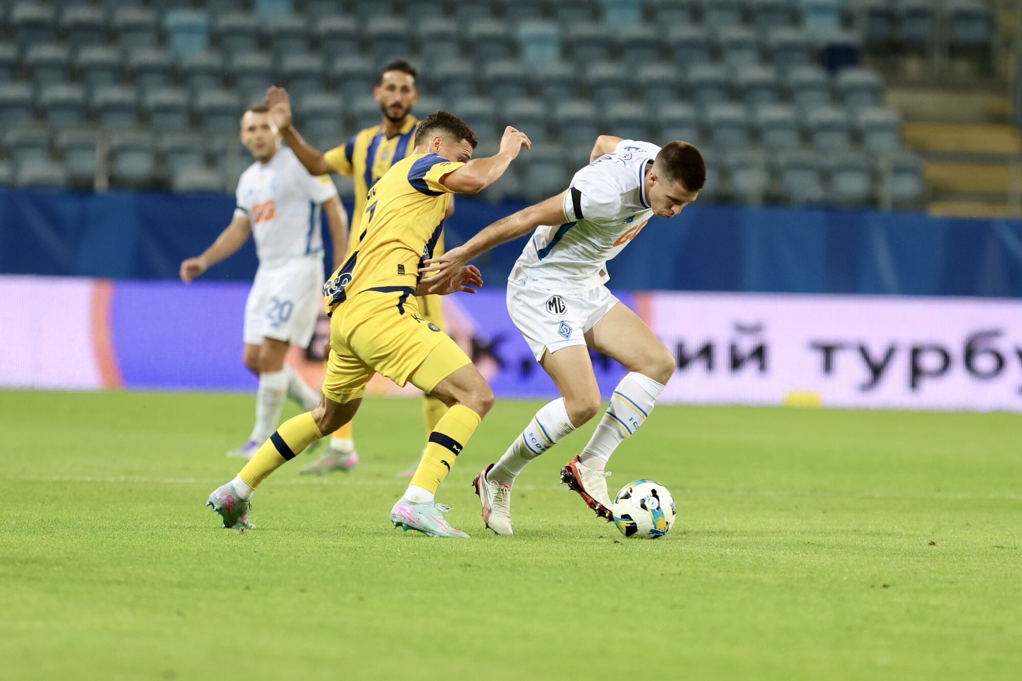 Позднее зажигание "Динамо" не помогло. Готова ли команда играть без Ваната? Обзор матча ЛЕ против "Маккаби"