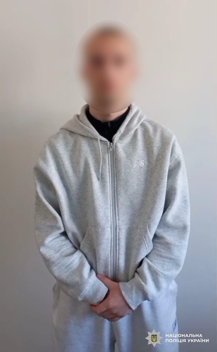 У Києві викрили шахрая, який збирав гроші від імені Роберта "Мадяра" Бровді. Подробиці та фото