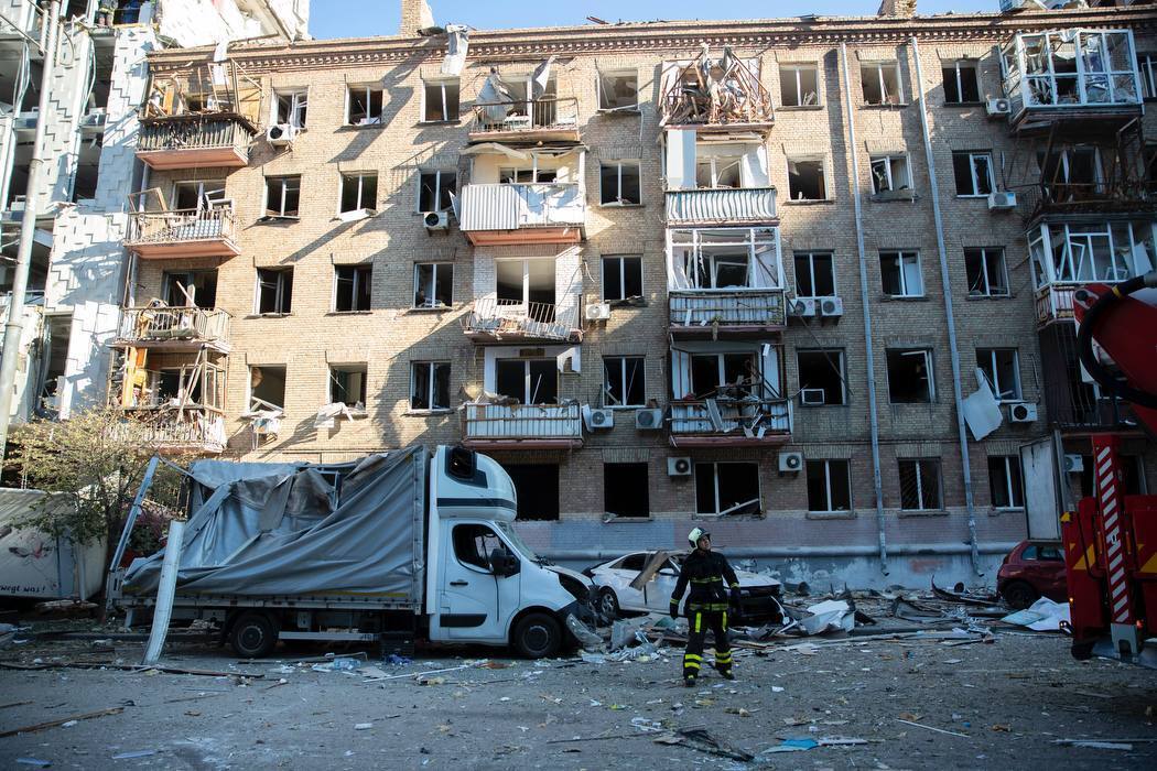 Ужасная ночь: Кличко показал последствия российского террористического удара по Киеву. Фото и видео