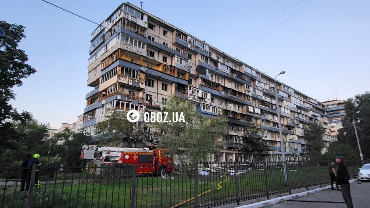 Ужасный удар России по Киеву: повреждены 225 домов, более 5400 выбитых окон. Фото и видео