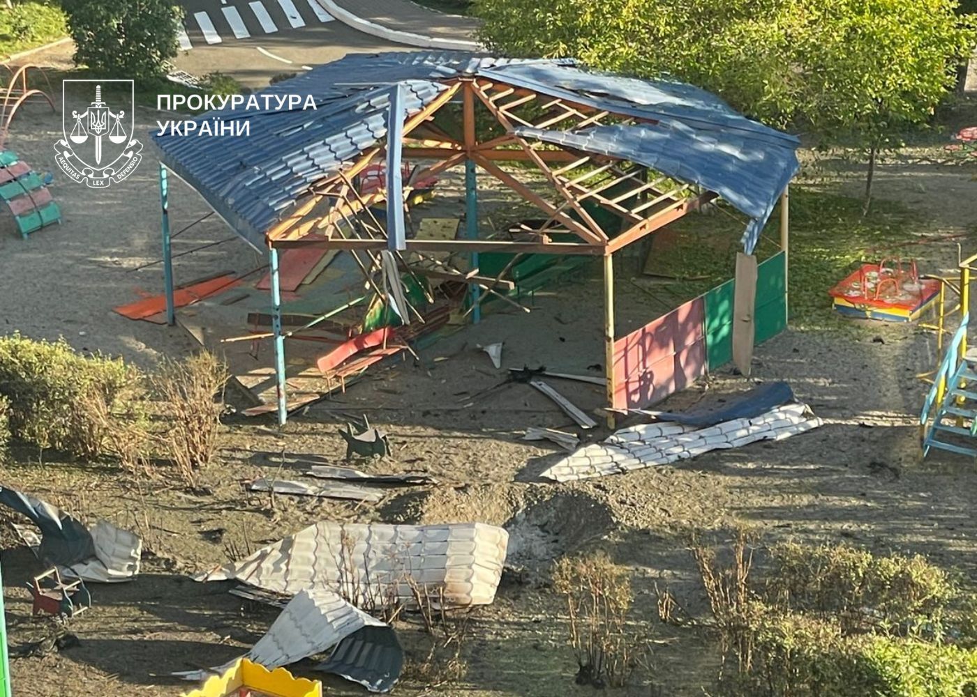 Ужасный удар России по Киеву: повреждены 225 домов, более 5400 выбитых окон. Фото и видео