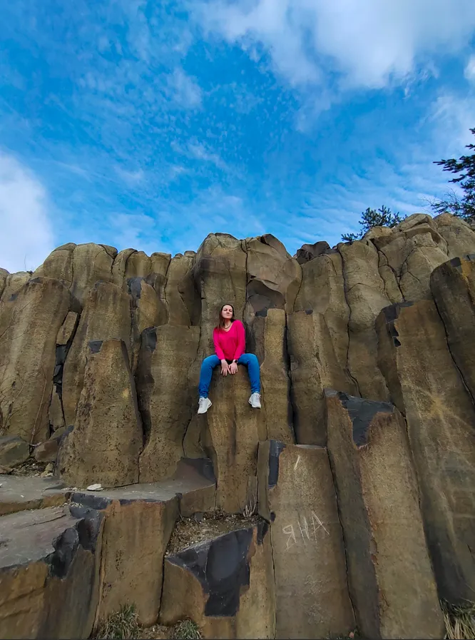 Нерукотворные крепости: где в Украине увидеть базальтовые столбы