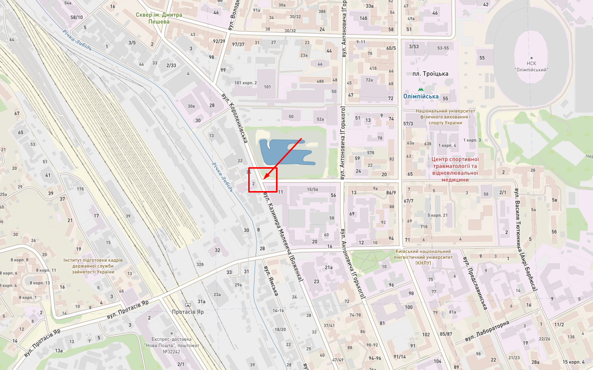 У Києві сталась аварія за участі авто поліції: загинув правоохоронець. Усі подробиці та фото