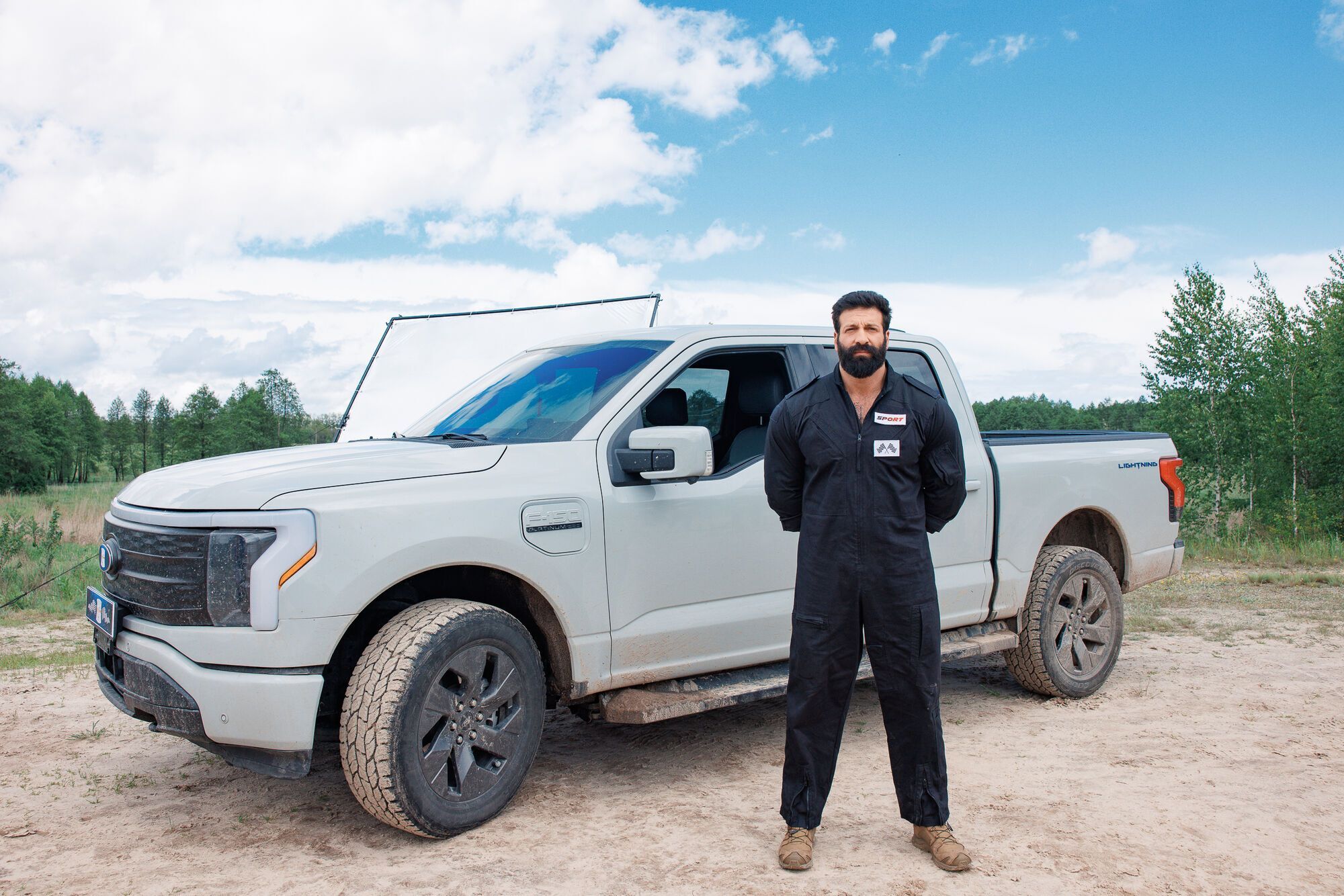 "Українці сварять українців – це найкращий подарунок ворогу". Даніель Салем – про листування з хейтерами, боротьбу з залежностями та вибуховість