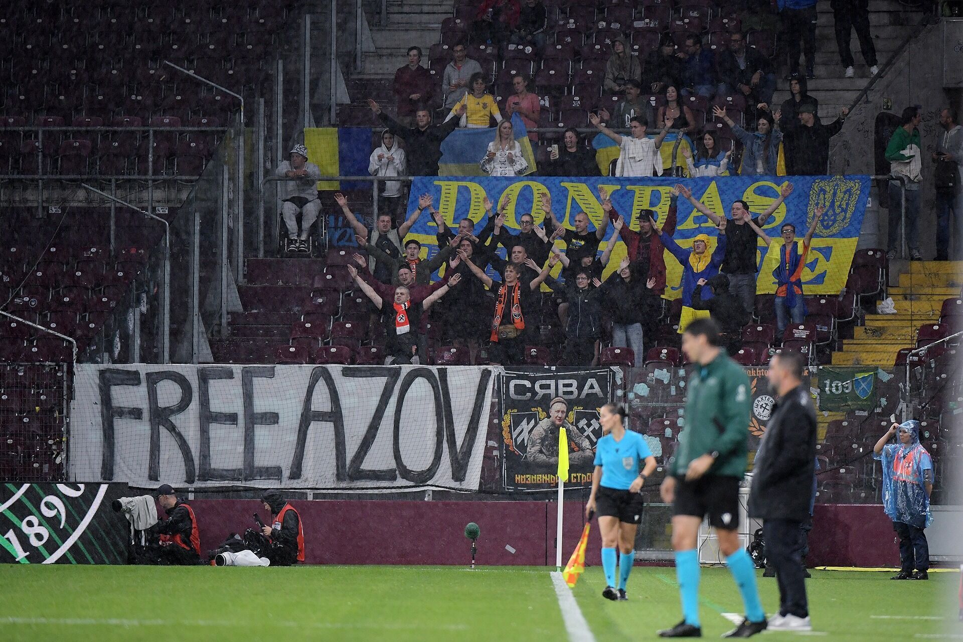 "Остались бы с народом Донецка": в РФ истерика после победы "Шахтера" в еврокубках, команду обвиняют в предательстве и помощи судей