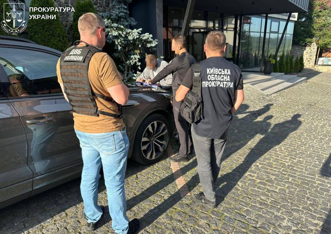 На Киевщине объявили 42 подозрения