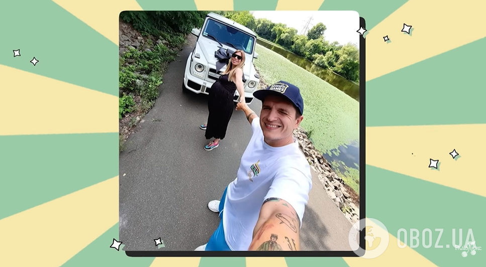 Желтый ретро-кабриолет, "гелик" и электромобиль: Анатолич рассказал о своем автопарке и показал, что возит в багажнике. Фото