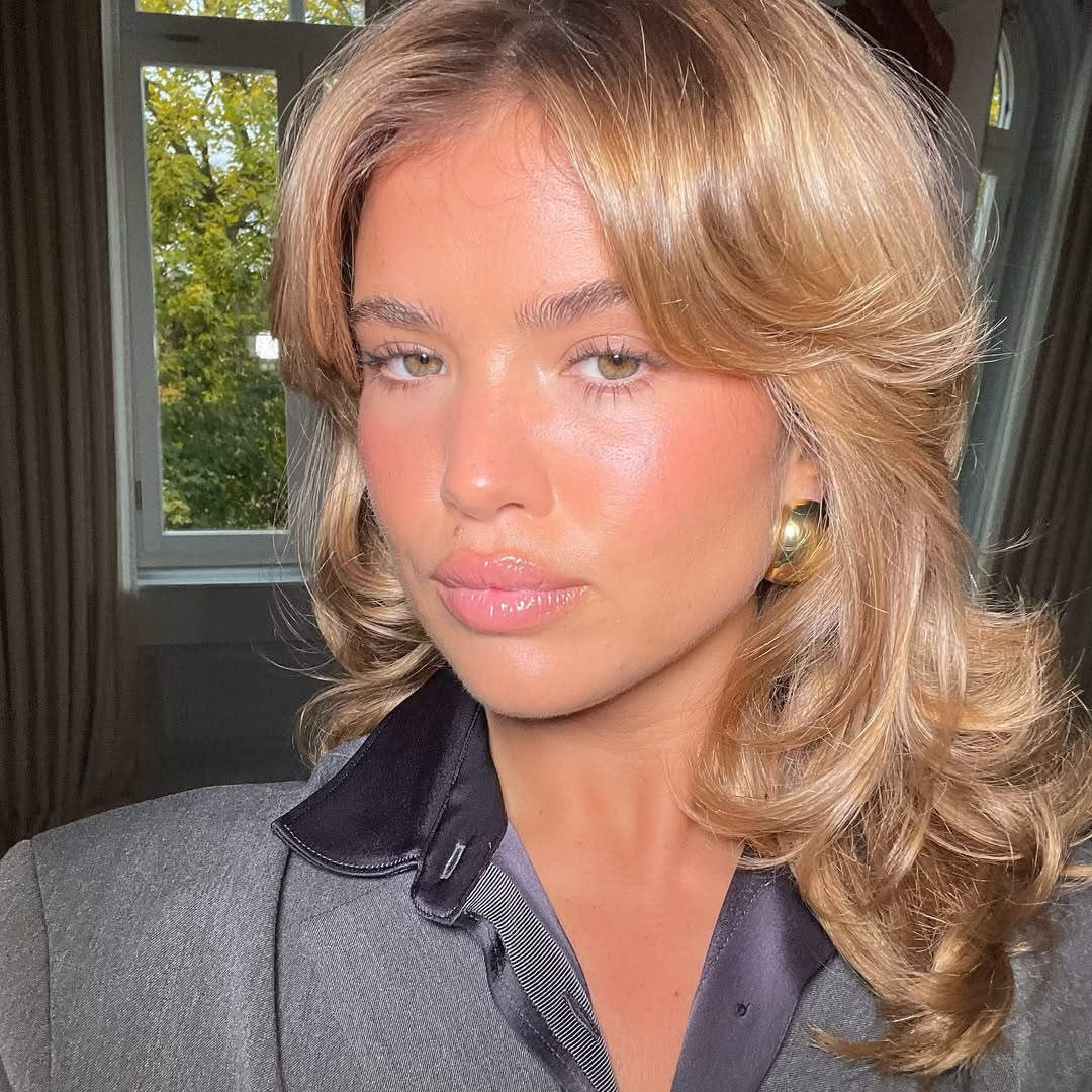 Які зачіски і кольори волосся будуть хітами цієї осені: список і фото