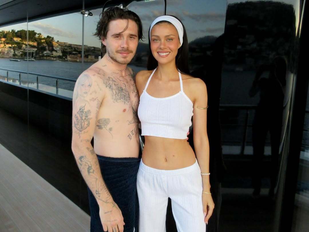 Старший син Бекхемів змінив імідж після сварки з батьком і став його "копією". Фотопорівняння