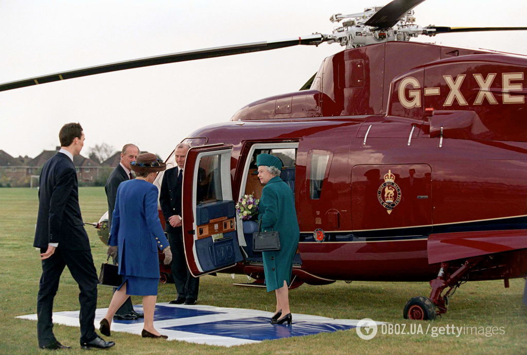 Чарльз III влаштував розпродаж речей Єлизавети II: британці присоромили короля