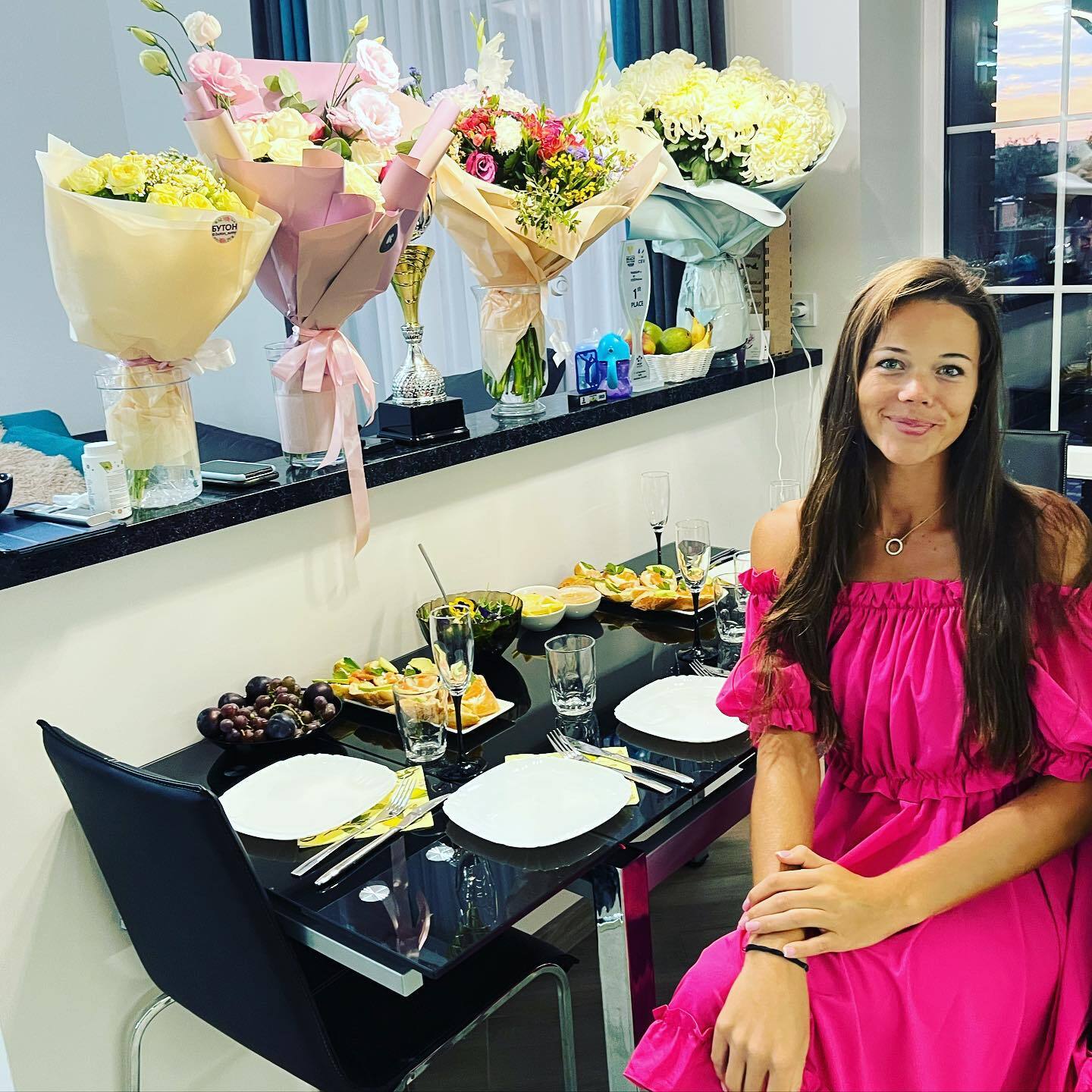 Украинские красавицы-волейболистки произвели фурор в Германии. Как выглядят девушки, впервые в истории выигравшие чемпионат Европы. Фото