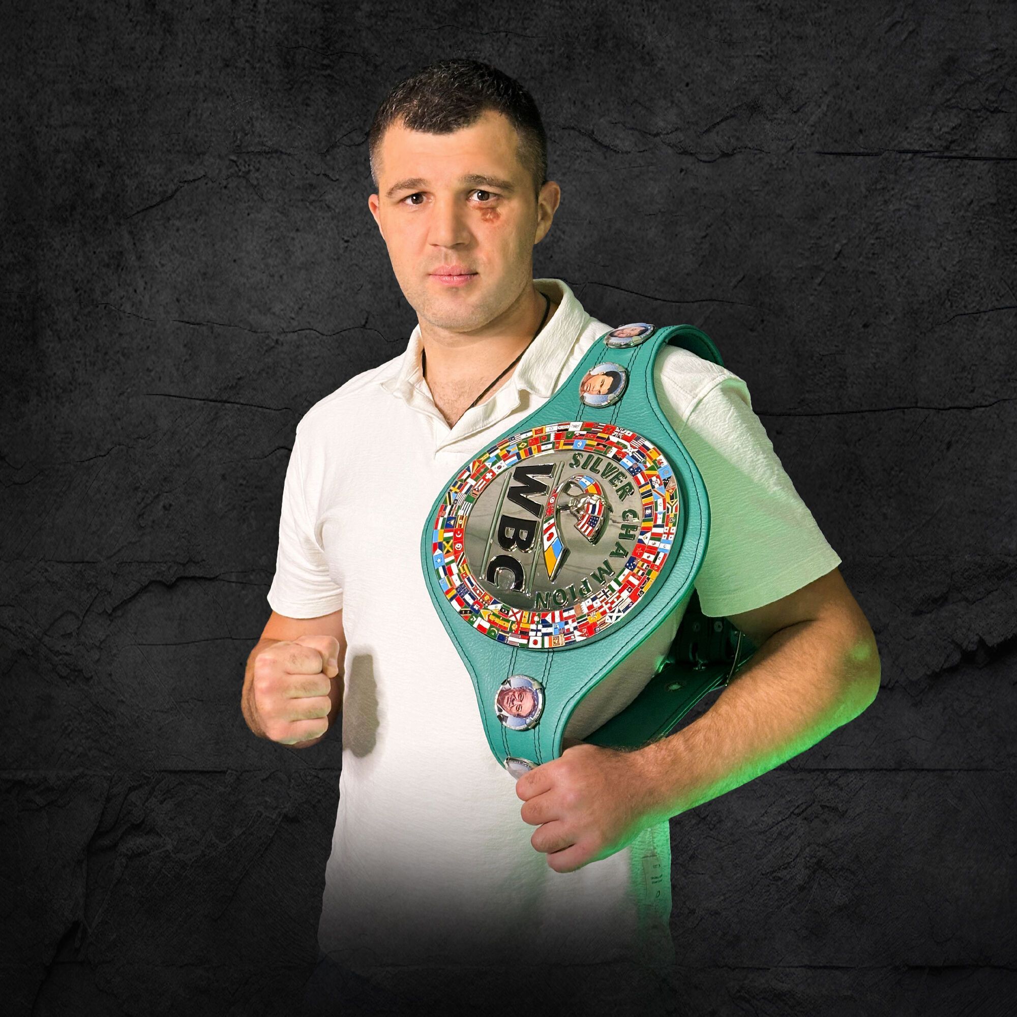 Усику бросил вызов знаменитый украинский боксер-чемпион