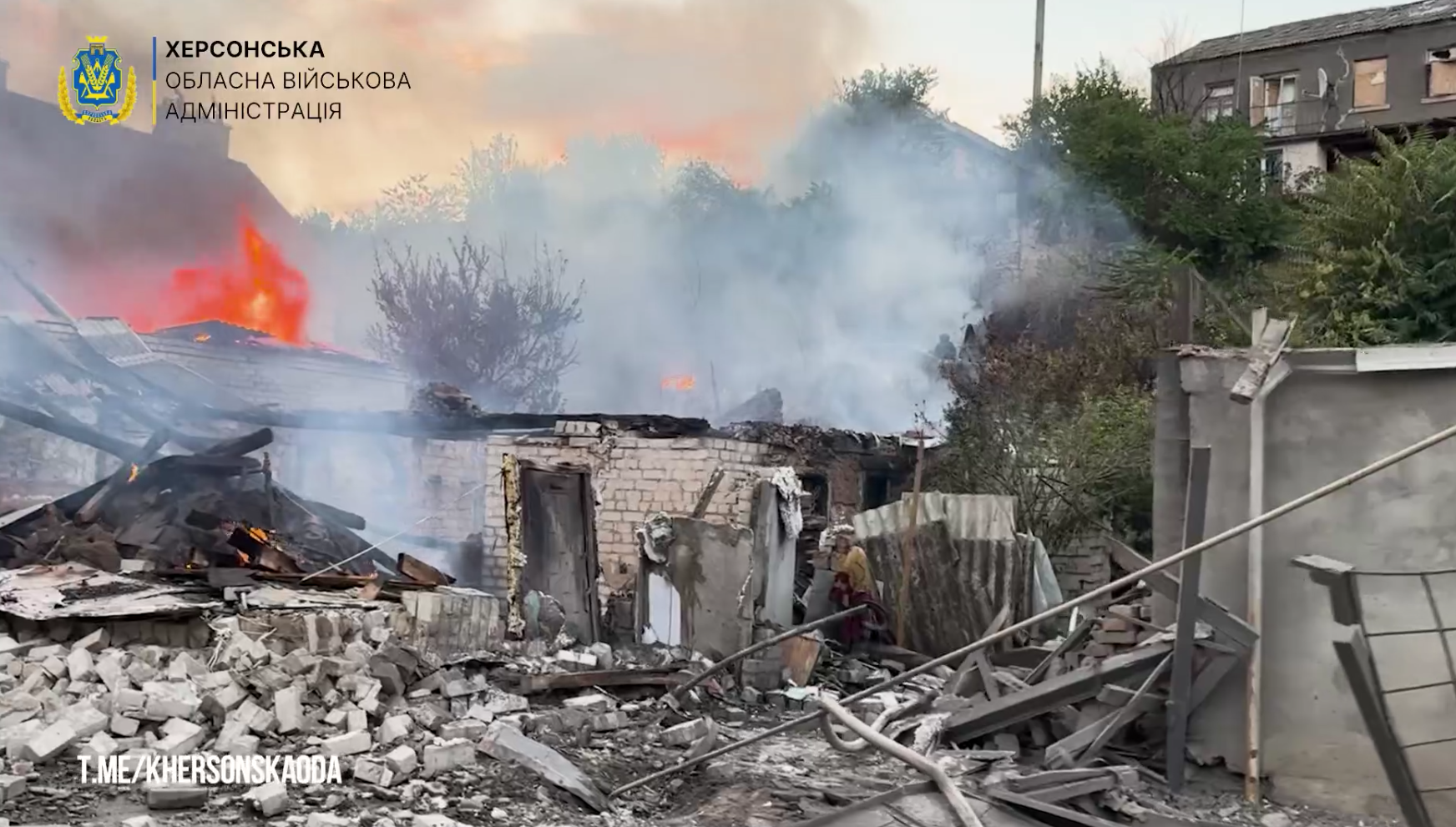 Россия снова атаковала мост в Херсоне: есть погибший. Фото и видео