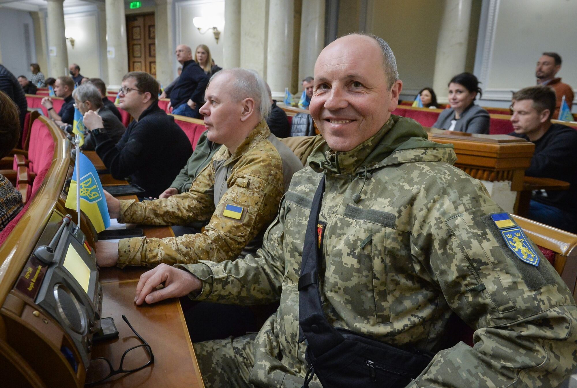 Момент убийства Андрея Парубия во Львове попал на камеры наблюдения. Видео 18+