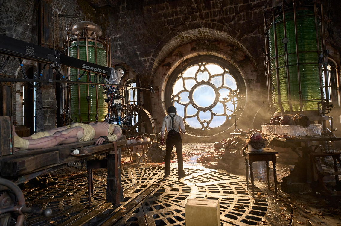 Зірвав 13-хвилинні овації: на кінофестивалі у Венеції фільм Гільєрмо дель Торо "Франкенштейн" вразив публіку і довів акторів до сліз