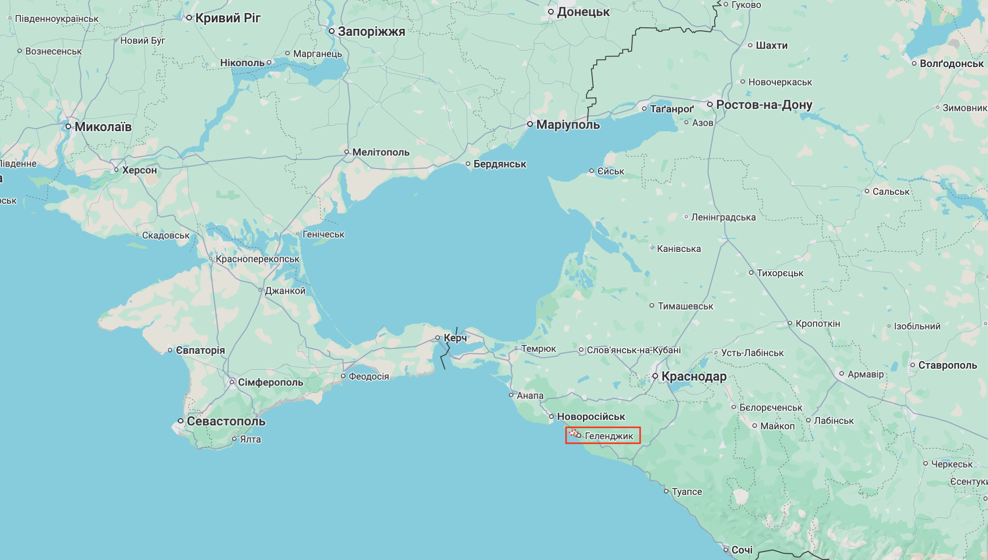 Біля "палацу Путіна" під Геленджиком чотири дні гасили пожежу, що виникла через БпЛА