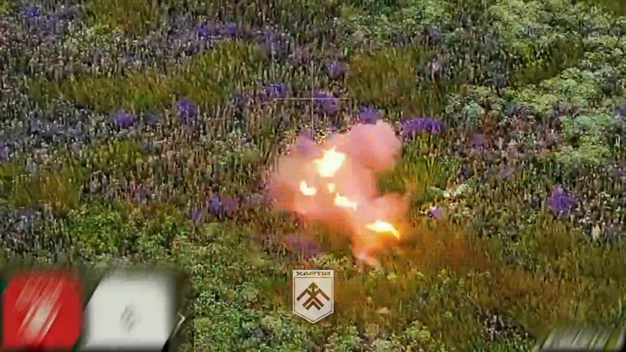 "Наши дроны все равно быстрее": украинские военные отбили мотоциклетный штурм врага. Видео