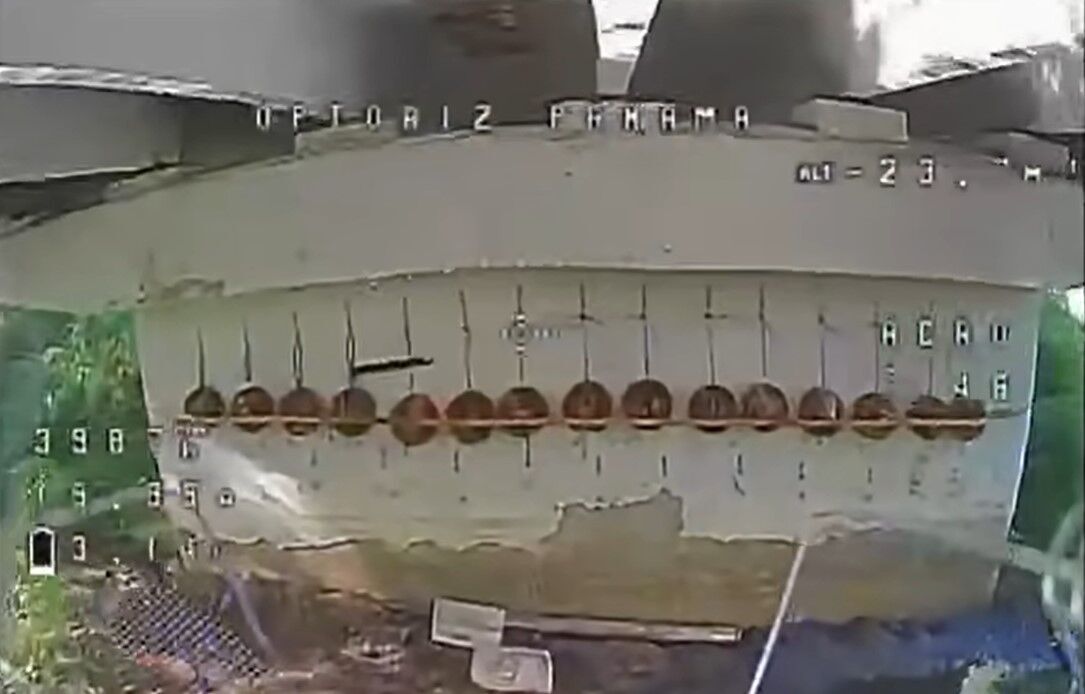 Дрон ЗСУ уразив міст у РФ