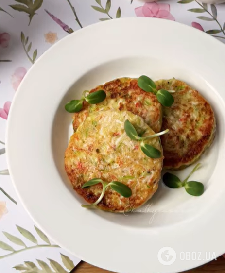 Сочные кабачковые котлеты с сыром и крабовыми палочками: делимся простым рецептом