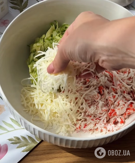 Сочные кабачковые котлеты с сыром и крабовыми палочками: делимся простым рецептом