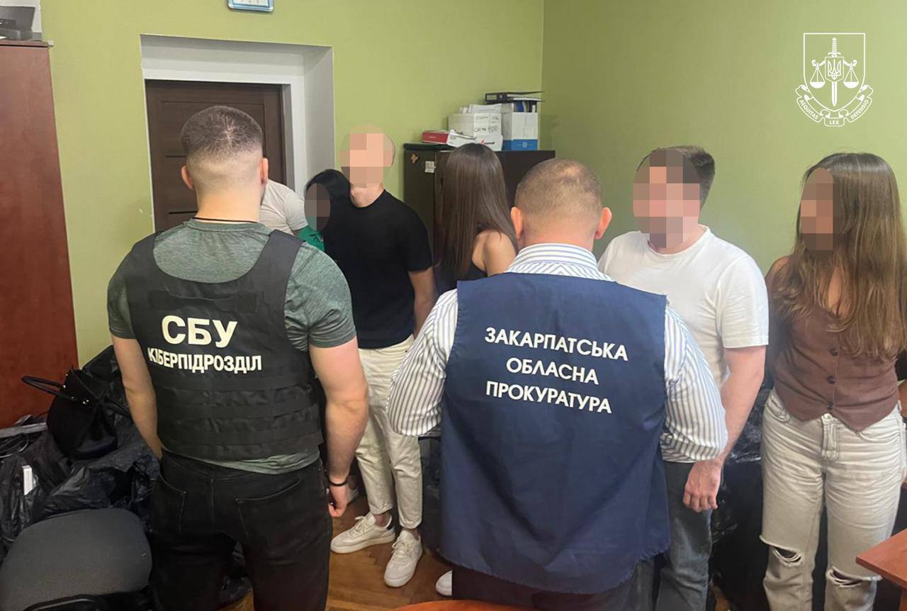 Мошенники из Украины обманывали граждан Чехии