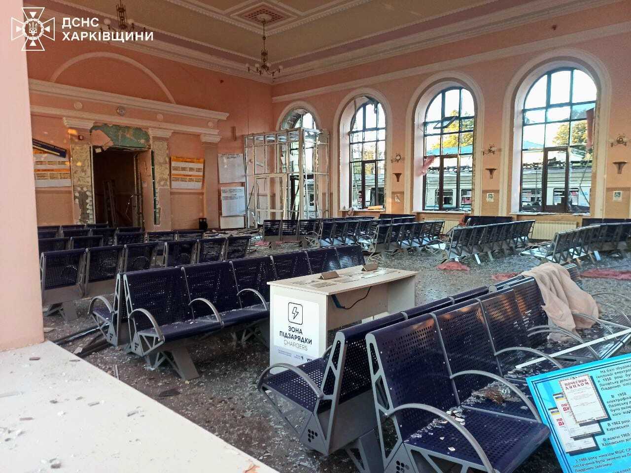 Лозова на Харківщині пережила наймасованіший удар з початку війни, є жертви: Зеленський відреагував на атаку РФ. Фото і відео