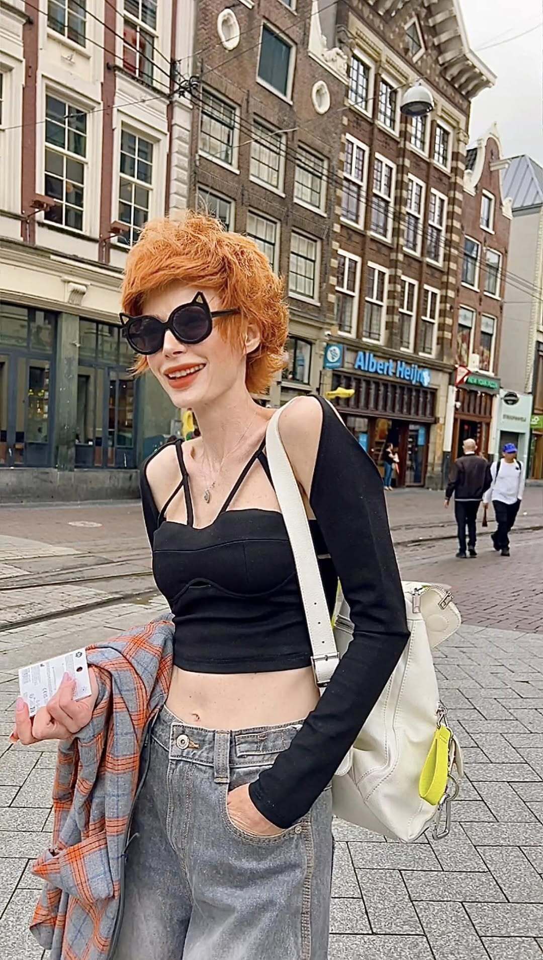 "Любимый, две полоски!" Телеведущая Елена-Кристина Лебедь – о беременности, помолвке с известным политиком и злых комментариях