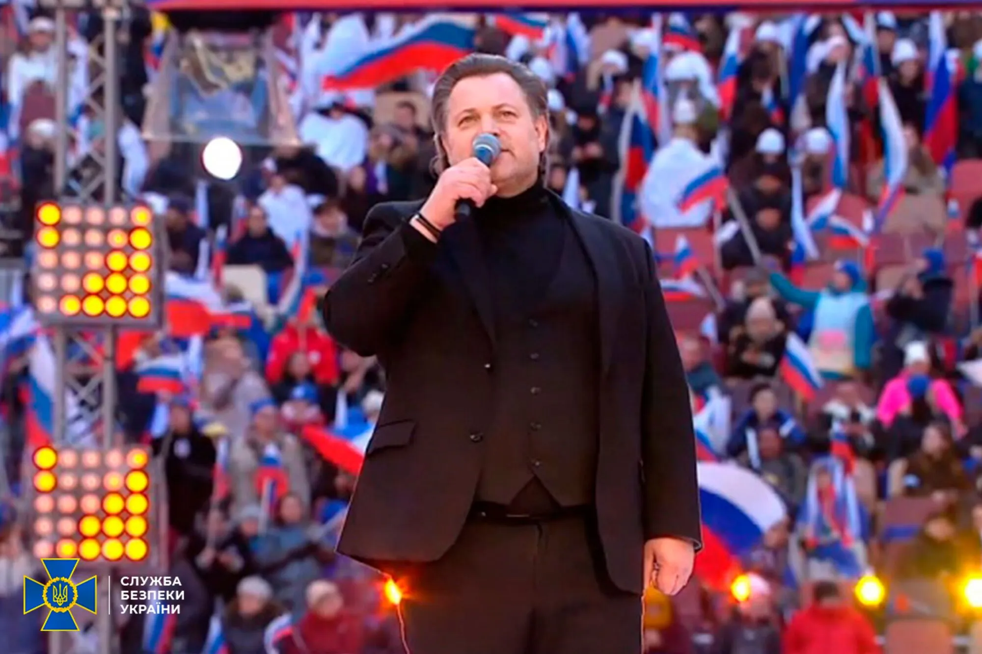 "Как пирог в масле". Заслуженный артист Украины рассказал о певце-предателе из Буковины, которого "согрела" жена Дмитрия Медведева