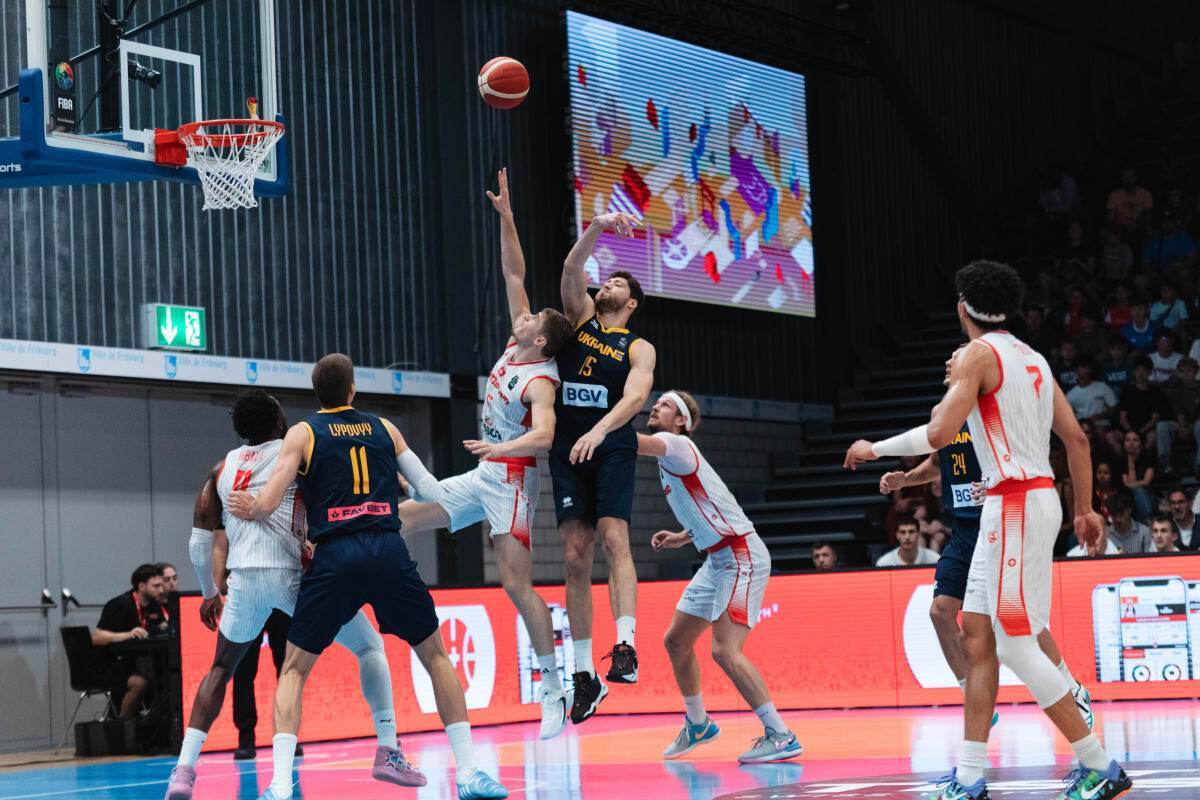 Сборная Украины с поражения стартовала в пре-квалификации к ЧМ-2027 по баскетболу, пропустив за 0,6 секунды до сирены