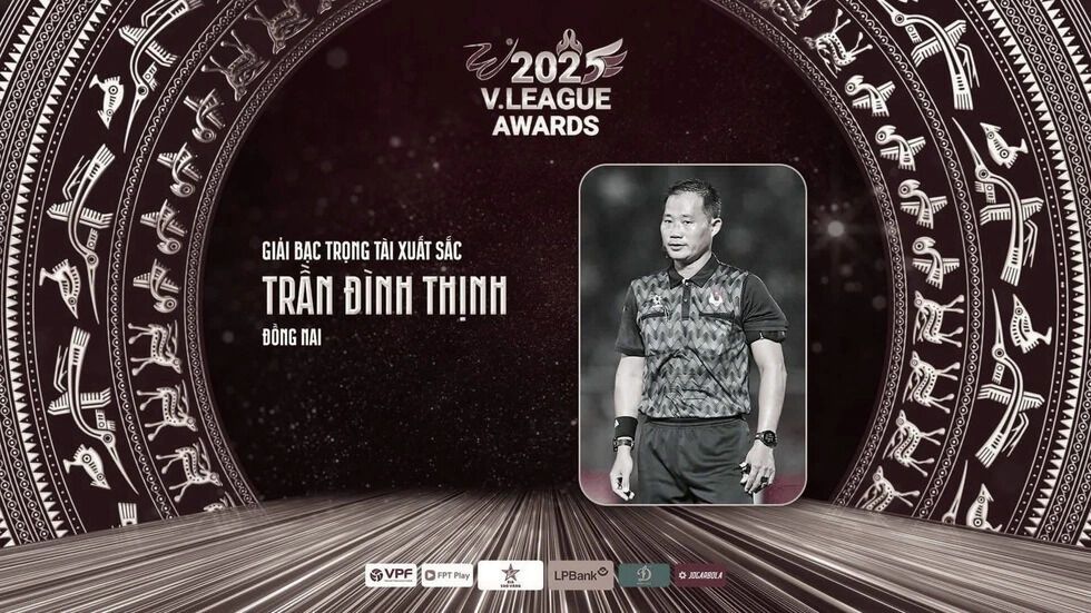 Арбітр ФІФА вирушив на тренувальний збір суддів і помер