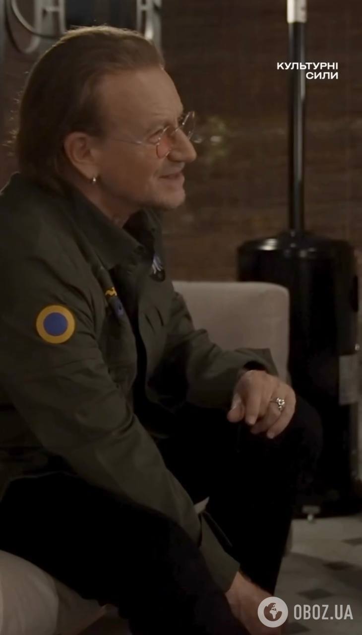 Лидер культовой группы U2 спел под аккомпанемент воина-кобзаря и заслуженного артиста Украины. Видео