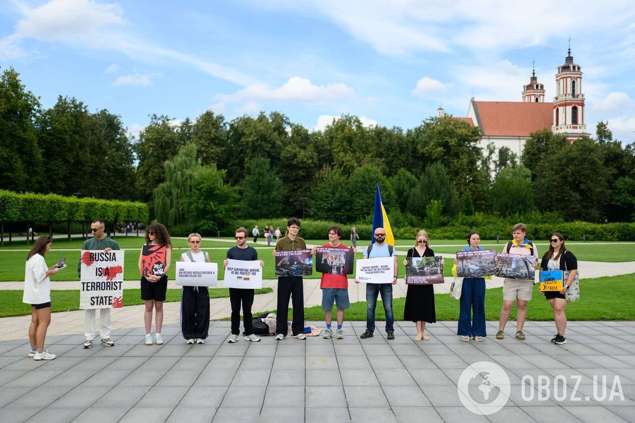 "Закройте небо": в городах Европы состоялись акции украинской общины. Фото