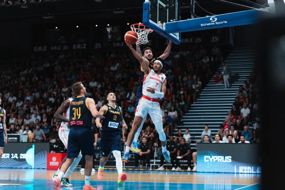 Сборная Украины с поражения стартовала в пре-квалификации к ЧМ-2027 по баскетболу, пропустив за 0,6 секунды до сирены