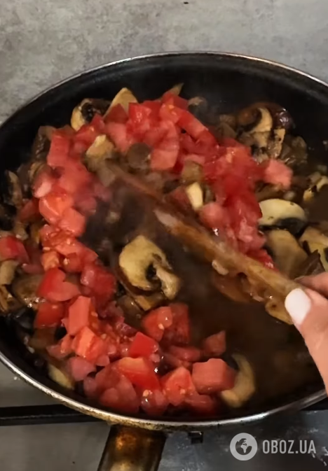 Тушковані кабачки в оксамитовому соусі: значно кращі за смажені