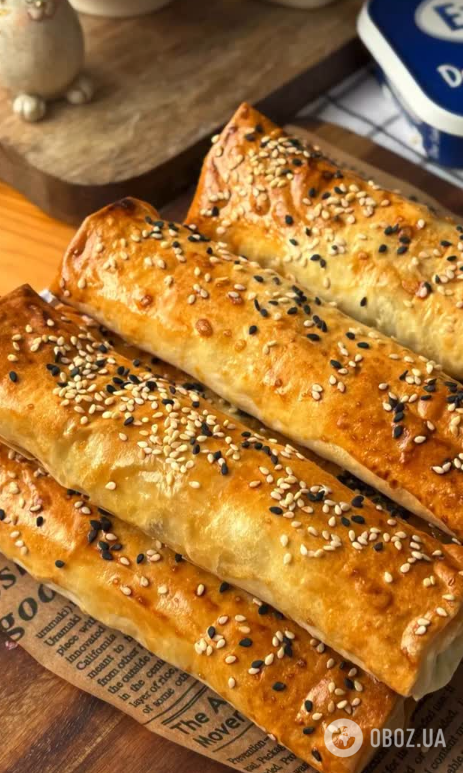 Елементарні запечені ролліні з грибами та крем-сиром: варіант страви для перекусу