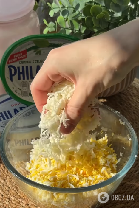 Смачний закусочний рулет з тунцем та сиром: знадобиться лаваш