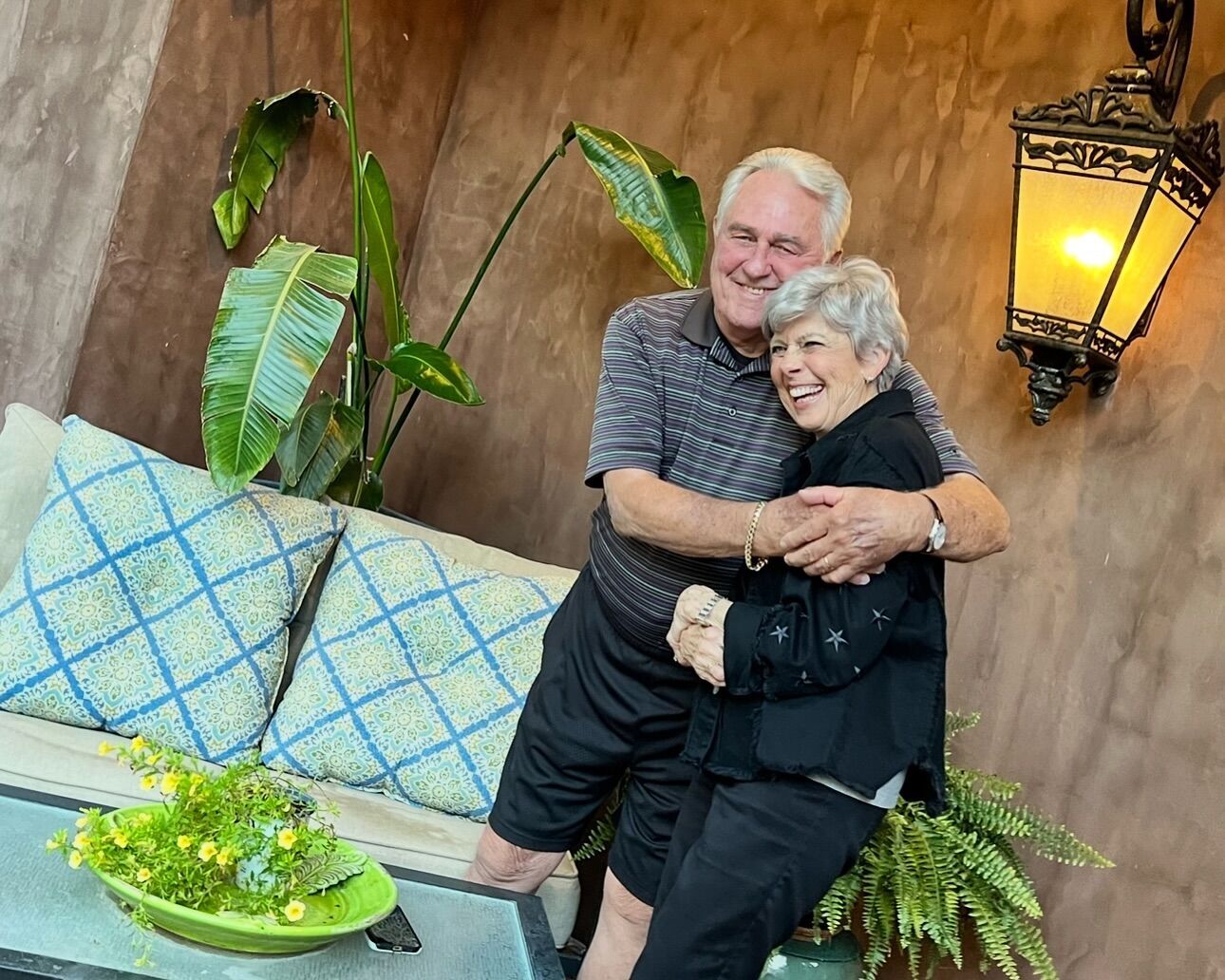 Не дожила до дня рождения несколько дней: Брэд Питт потерял близкого человека