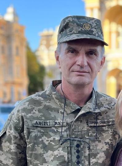 На фронті загинув колишній директор школи та вчитель з Одещини. Фото