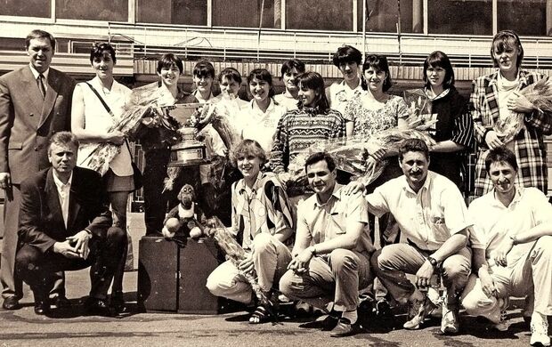 "Ти нас убила!" Тренер Росії жалівся на українок після півфіналу Євро, а наша збірна, попри внутрішній конфлікт, виграла історичний титул