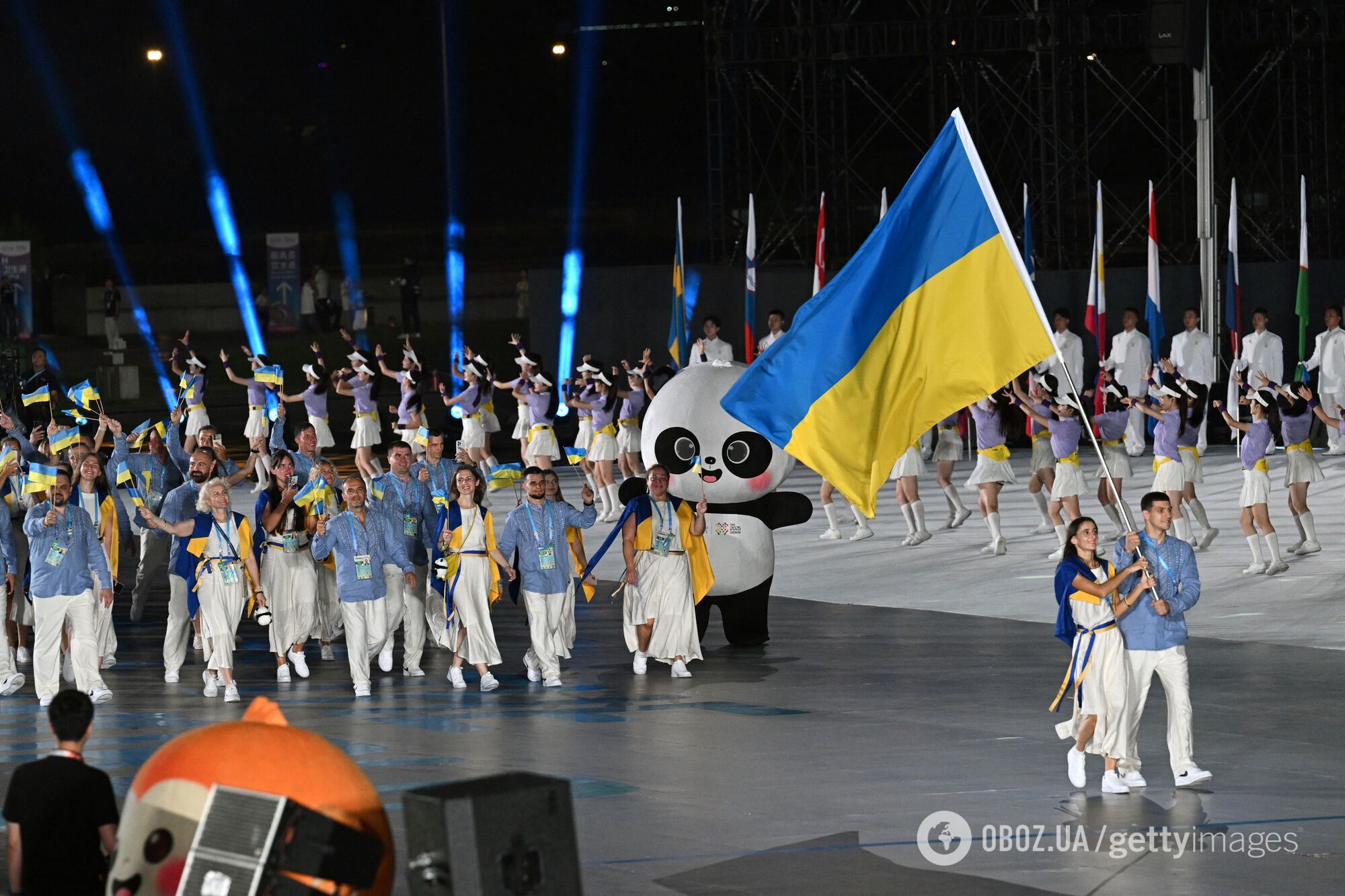 Скандал дня. Сборную Украины не пускали на церемонию открытия Всемирных игр из-за желто-синей формы, напоминающей национальный флаг