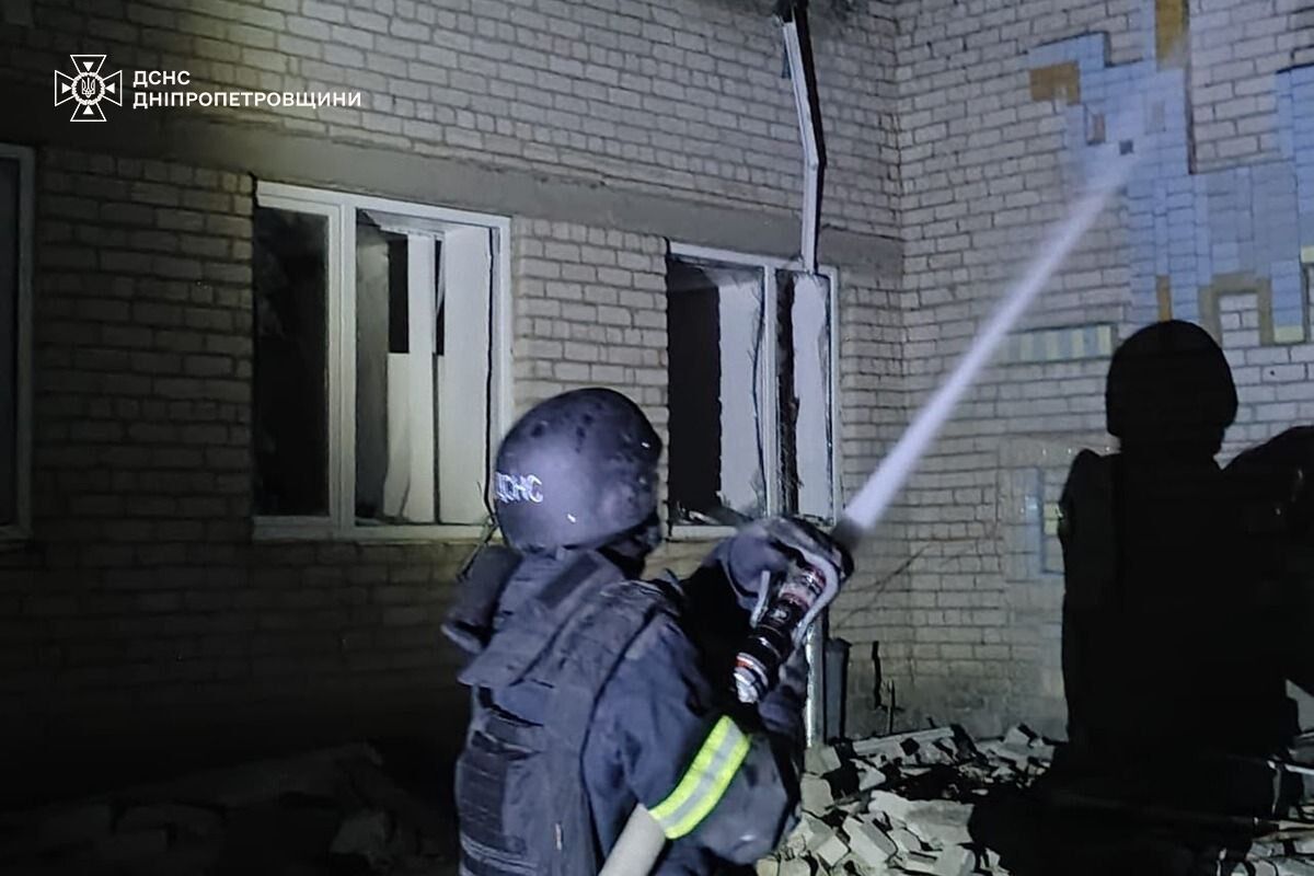 Nga tấn công Dnipro và khu vực bằng "Shaheeds": hỏa hoạn bùng phát, bốn người bị thương. Video
