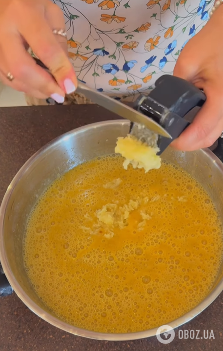 Пікантний соус "Ткемалі" з жовтих слив: ідеальне доповнення до м'яса та інших улюблених страв