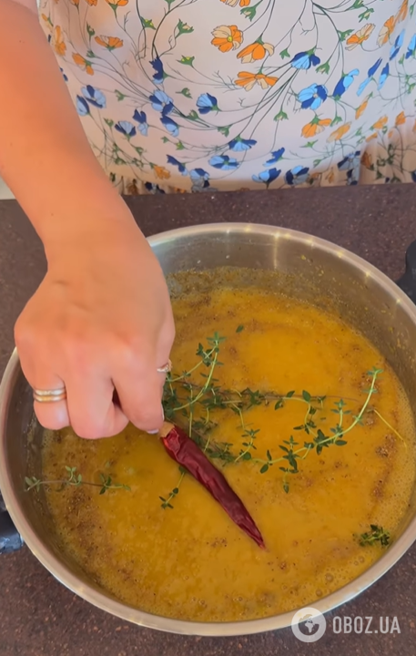 Пікантний соус "Ткемалі" з жовтих слив: ідеальне доповнення до м'яса та інших улюблених страв