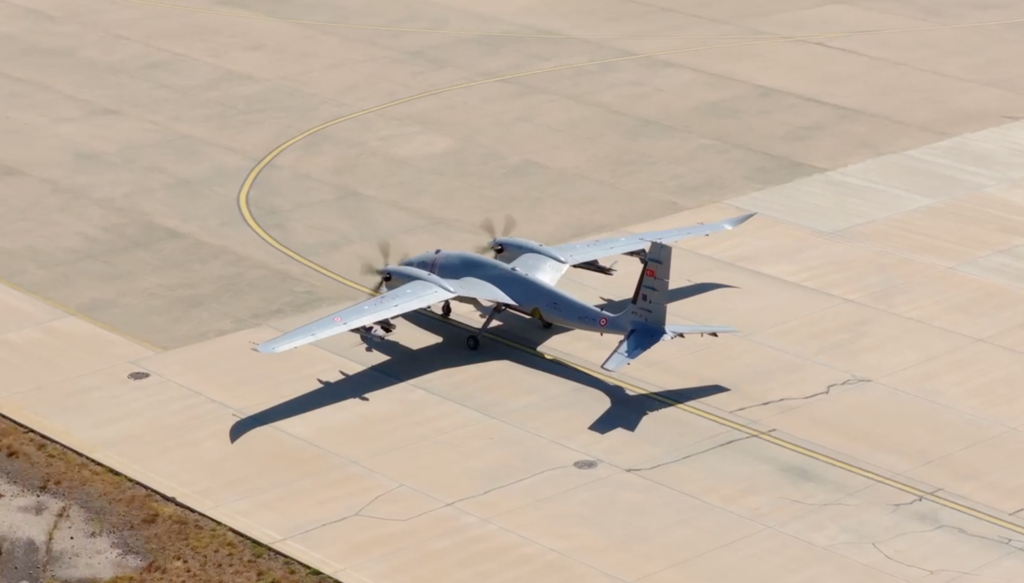 Турецький безпілотник з українськими двигунами здійснив успішні стрільби "розумними" ракетами. Відео