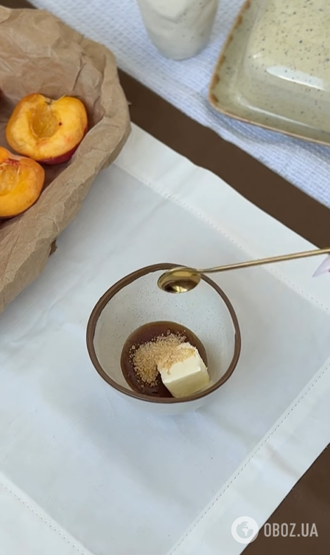 Персики с мороженым: десерт, который стоит приготовить этим летом