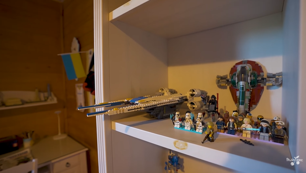 Зірка "1+1" Марічка Падалко провела екскурсію своїм заміським будинком за $90 тисяч, який побудували з нуля