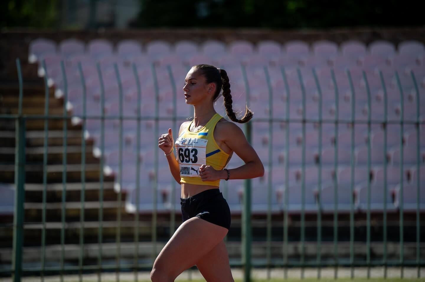 20-річна красуня виграла чемпіонат України з легкої атлетики і справила фурор своєю зовнішністю. Фото